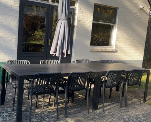 CjUKMVNuYXBjaGF0LzEzLjY1LjIuMCAoaVBob25lMTUsNDsgaU9TIDE4LjYuMjsgZ3ppcCkgAg==